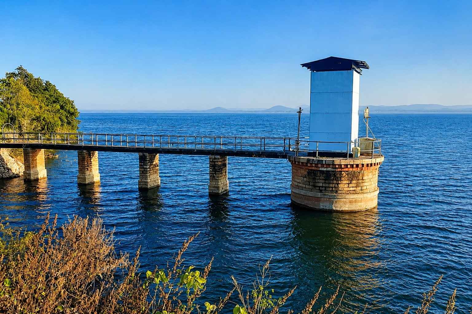 Khindsi Lake