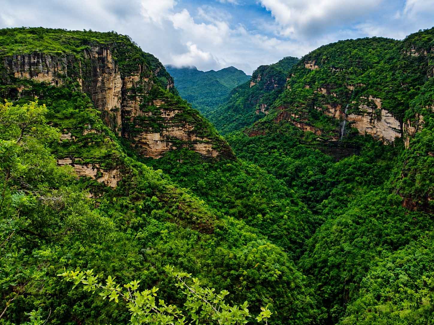 Pachmarhi