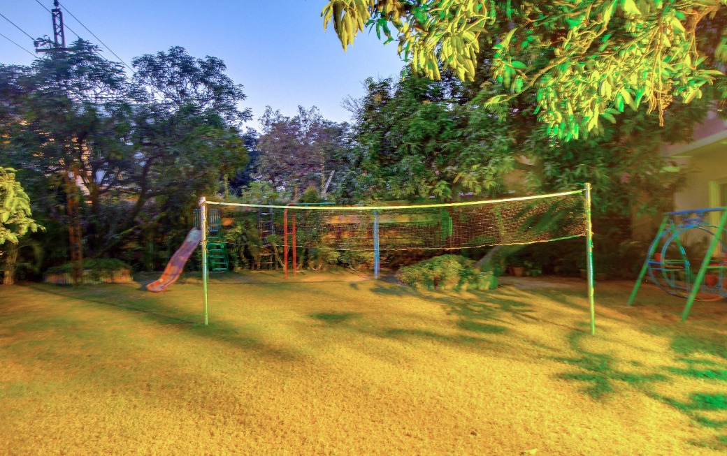 Maulik Mansion Resort