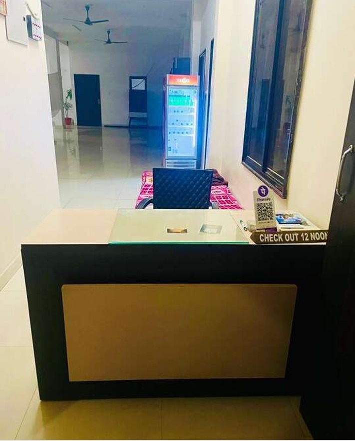 Hotel Airan Residency