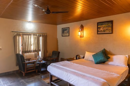Monkey Resort Kanha