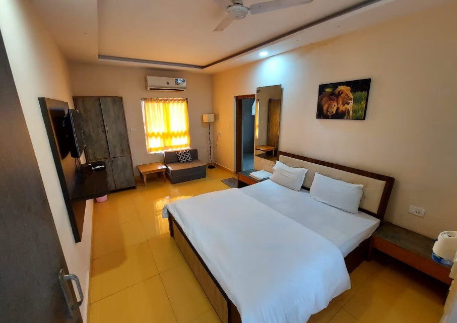 Gir Jungle Lodge